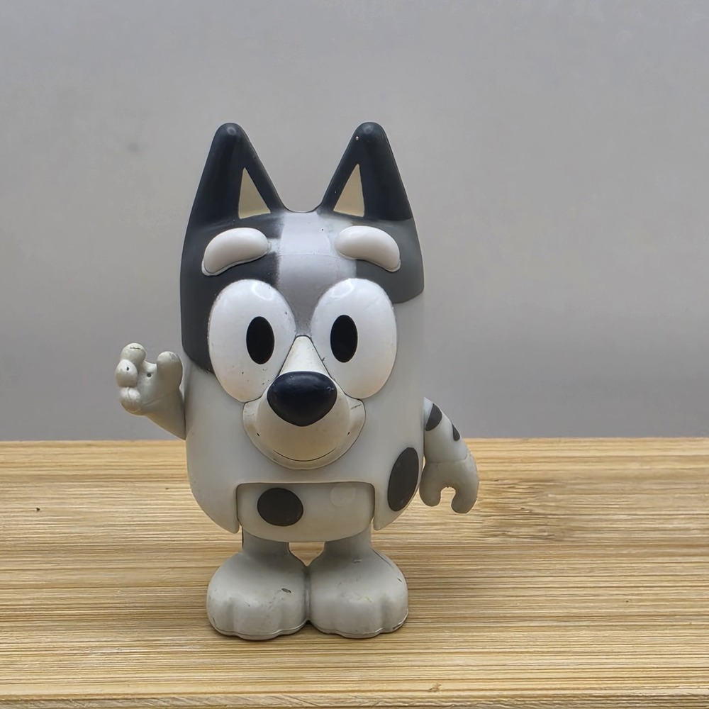 Bluey Figure Muffin Heeler Cousin Replacement from Family Multi Pack Mini Topper